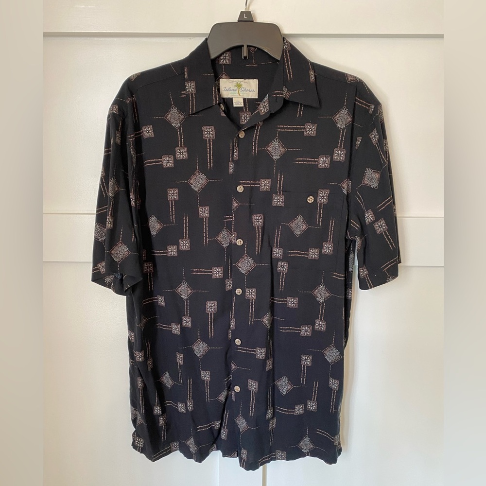 Island Shores shirt men's‎ Small black short sleeve Camp Lounge Hawaiian